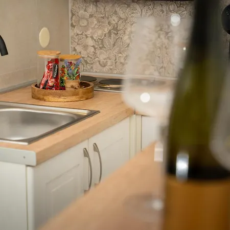 Studio Amore Apartment *